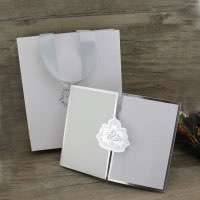 Gate Fold Invitation Wedding Card with Hand Bag Printing Customized 